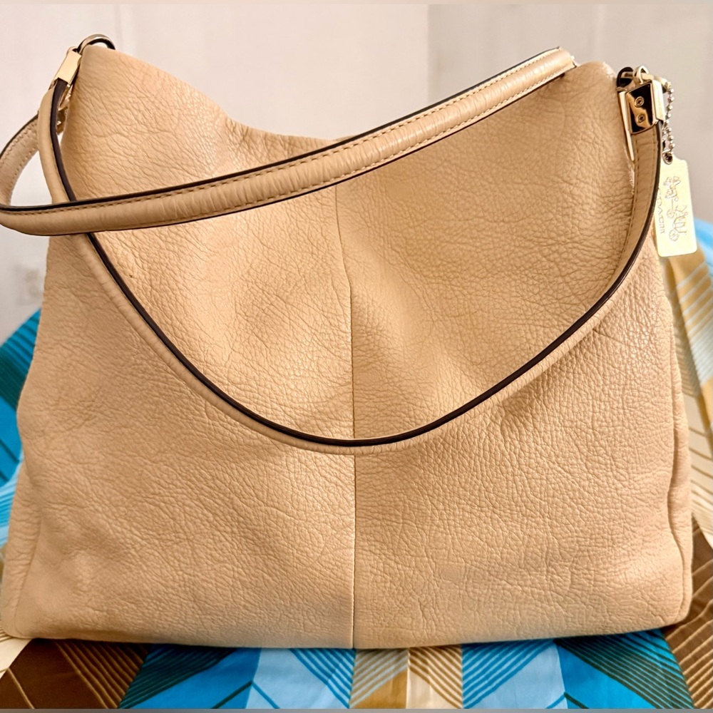 COACH Madison Phoebe Shoulder Bag